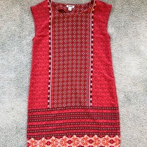 Old Navy coral patterned dress.